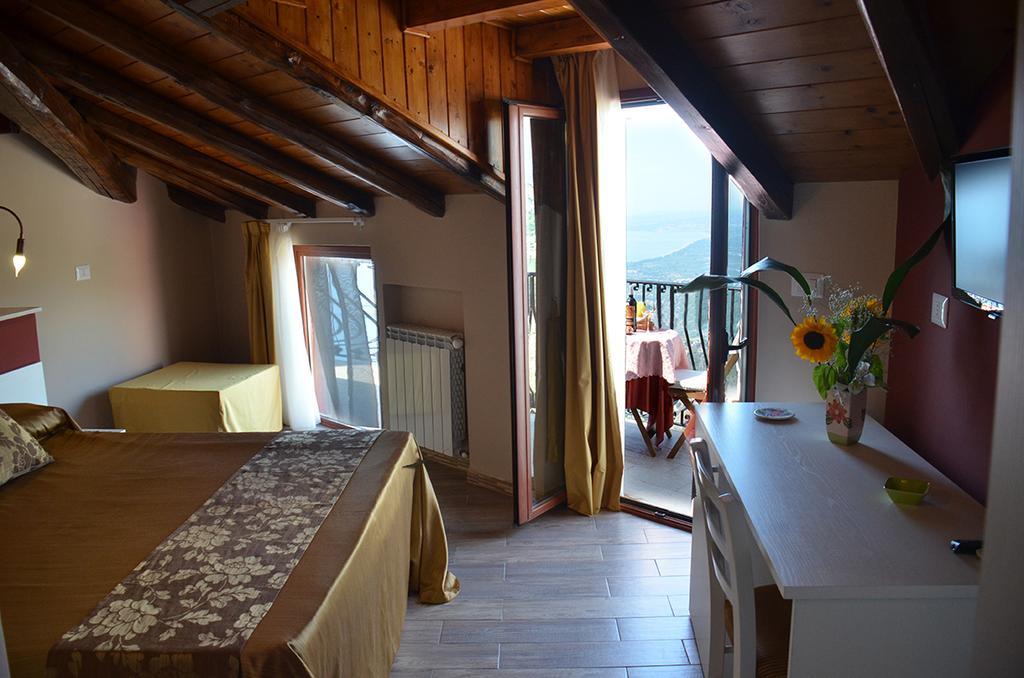 B&B Casa Bellavista Кастельмола Экстерьер фото